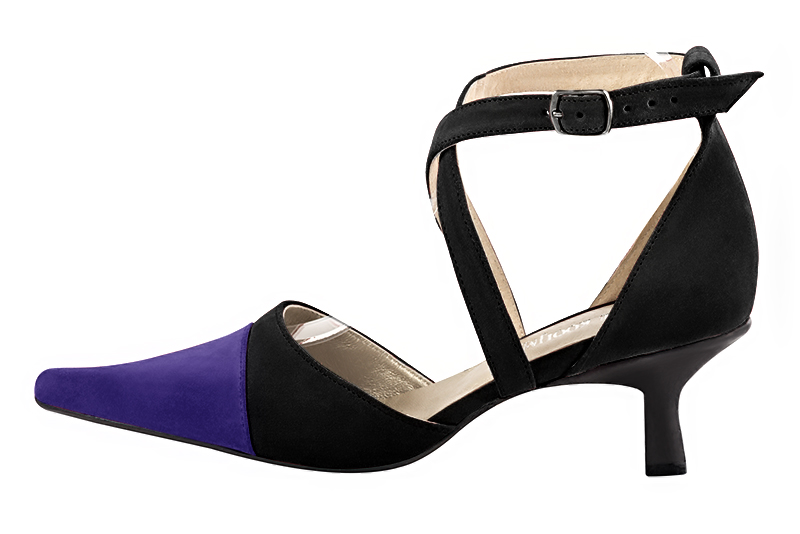 Violet purple and matt black women's open side shoes, with crossed straps. Pointed toe. Medium spool heels. Profile view - Florence KOOIJMAN